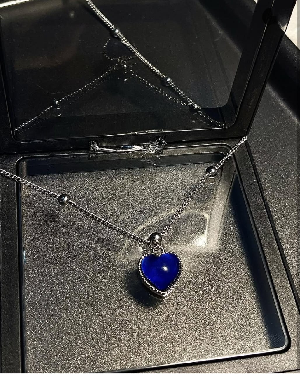 Collar de Corazón Emocional (Cambia de Color según como te sientas)