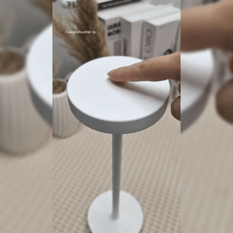 Lámpara Portátil Minimalista para Espacios